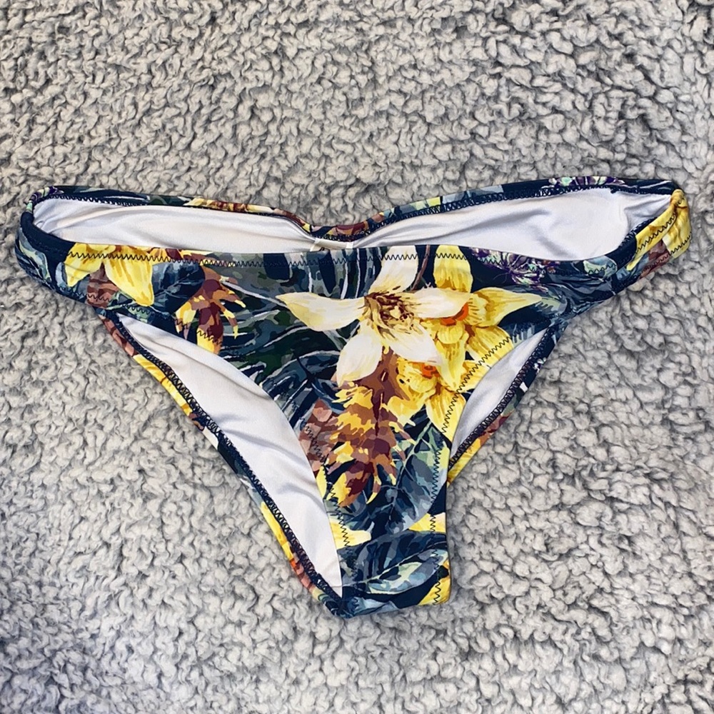 Cupshe Bottoms